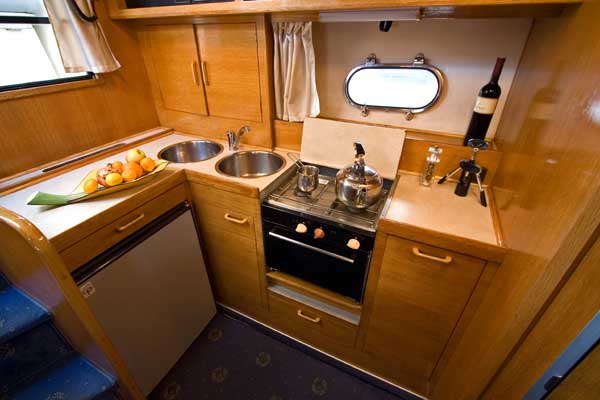 Yacht Charter Princess 36 Riviera - Split - Adriatic / South - Croatia - ... Yacht Charter Princess 36 Riviera - Split - Adriatic / South - Croatia - ...