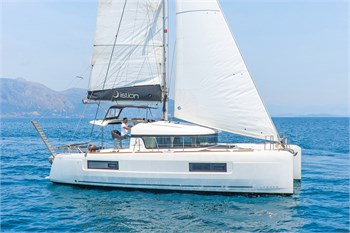 Lagoon 40 (4+2Cab) 