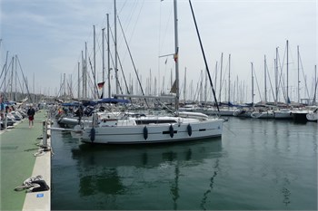 Dufour 382 Grand Large (3Cab) 