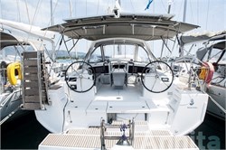 Oceanis 48