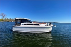 Nexus Revo 870 Electric