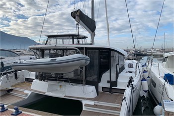 Lagoon 42 (4+1cab) 