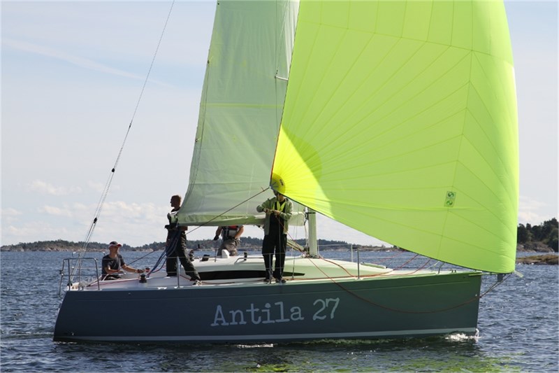 antila yacht