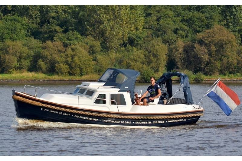 Winst Tegenstrijdigheid gemeenschap Yacht Charter Sloep Cabin 750 'Drait 153 (2 Pers)' from Drachten