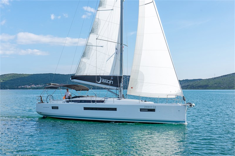 Sun Odyssey 490