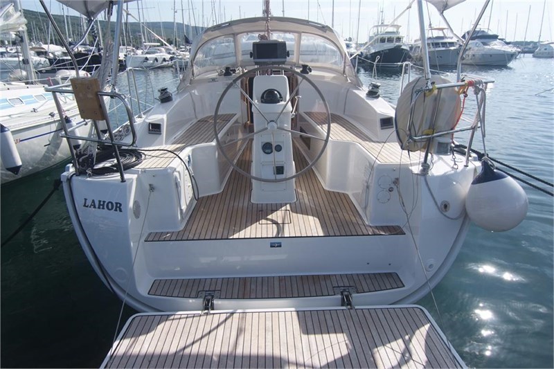 Bavaria Cruiser 33 (2Cab)